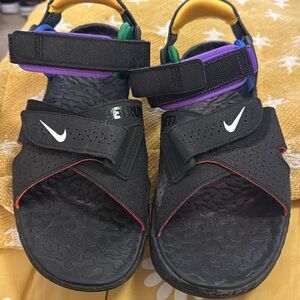Nike air deschutz sandals preowned